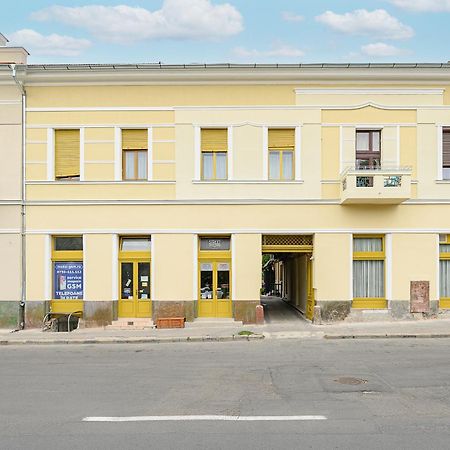 Central Park Apartments Oradea Zewnętrze zdjęcie
